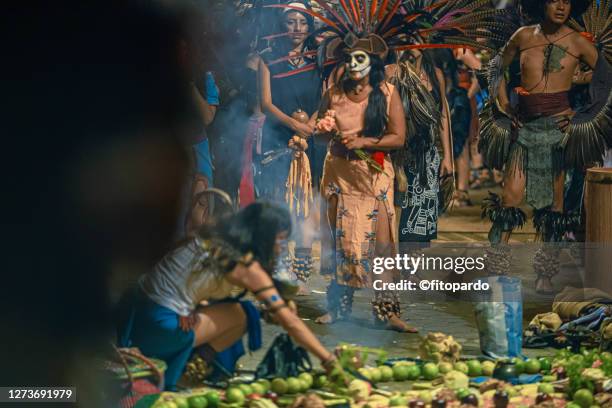 Aztec Ritual Dance Photos and Premium High Res Pictures - Getty Images