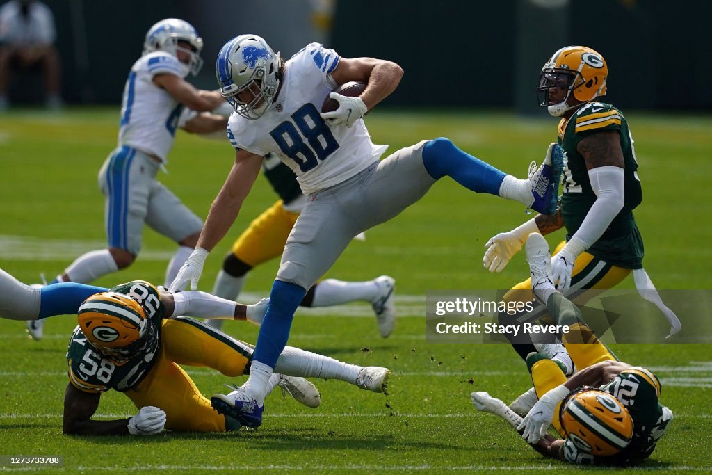 Detroit Lions v Green Bay Packers