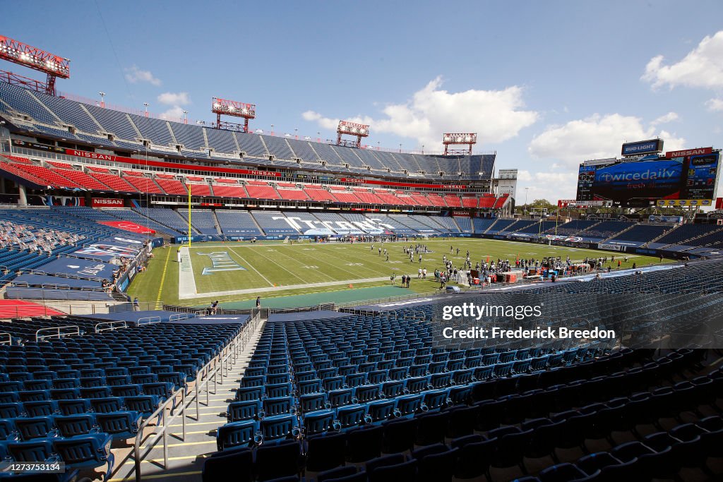 Jacksonville Jaguars v Tennessee Titans