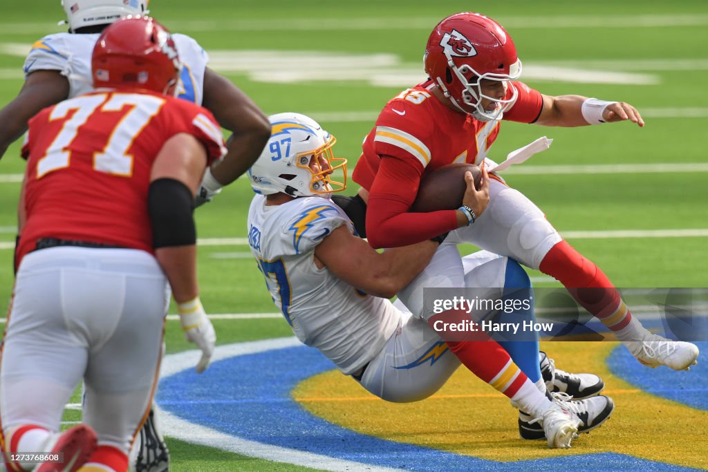 Kansas City Chiefs v Los Angeles Chargers