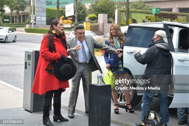 Isaura Espinoza, Carlos Ignacio and Veronica Villarreal Sada prepare for a scene during the first day of filming of the movie 'The Juniors' on...