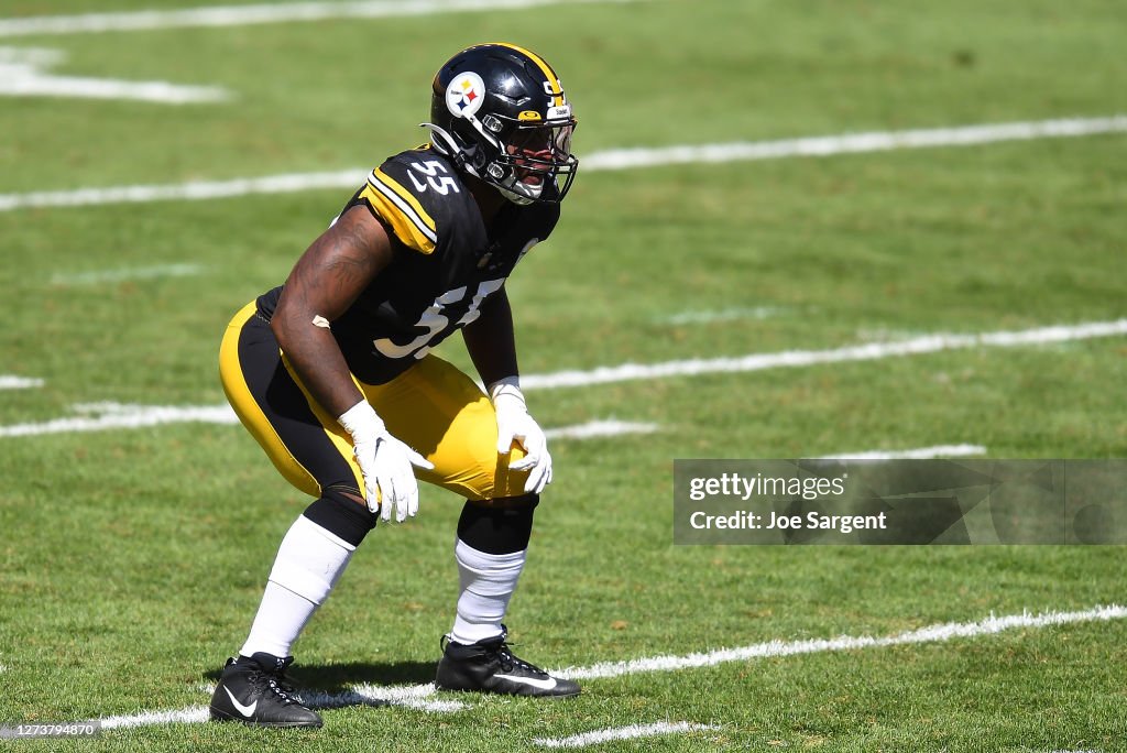 Denver Broncos v Pittsburgh Steelers