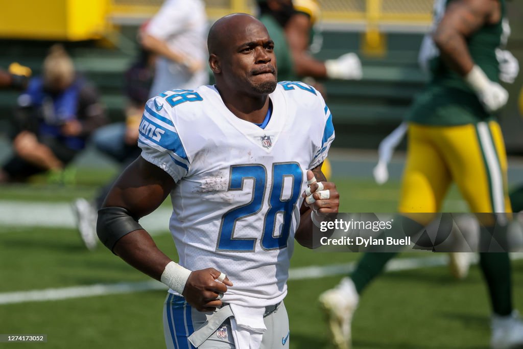 Detroit Lions v Green Bay Packers