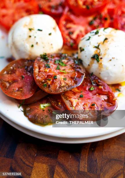 caprese salad ready to eat - burrata stock pictures, royalty-free photos & images