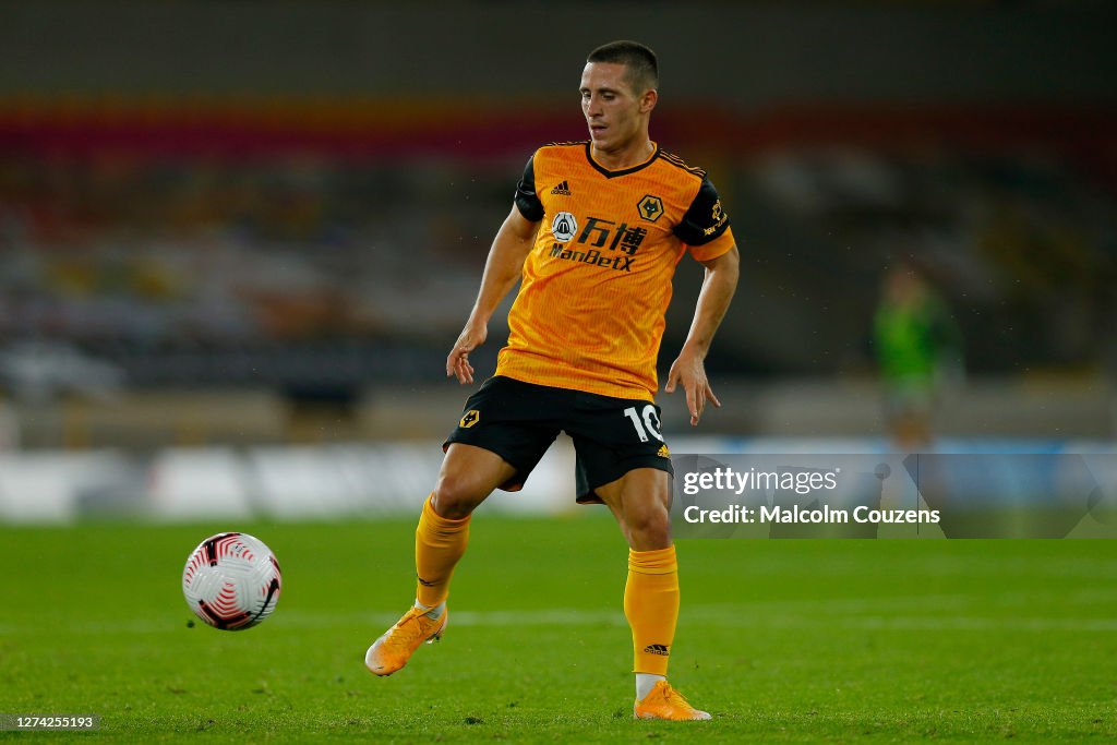 Wolverhampton Wanderers v Manchester City - Premier League