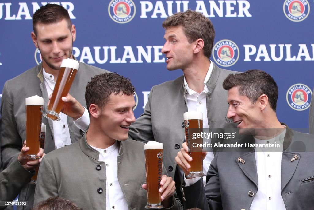 FC Bayern Muenchen And Paulaner Photo Session