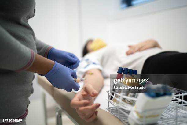 Injections Drawing Photos and Premium High Res Pictures - Getty Images