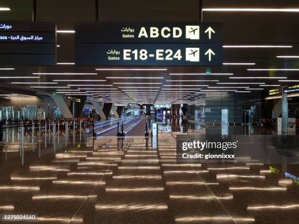 hamad international airport, doha, qatar - doha stock pictures, royalty-free photos & images