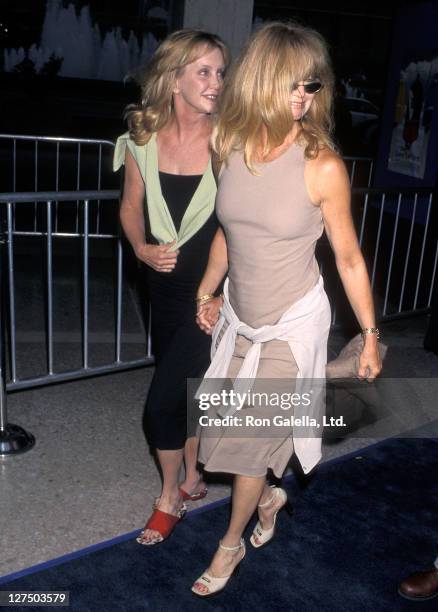 Mary Ellen Trainor Photos and Premium High Res Pictures - Getty Images