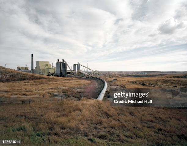 coal plant - gillette stock pictures, royalty-free photos & images