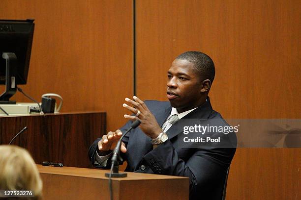 Faheem M R 13 Faheem Muhammad Stock Photos, High-Res Pictures, and Images - Getty ...