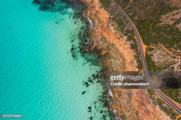 viaje por carretera costera - australia occidental fotografías e imágenes de stock