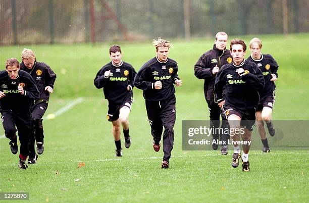 Gary Neville and David Beckham of Manchester United during training at The Cliff in Manchester, England. \ Mandatory Credit: Alex Livesey /Allsport