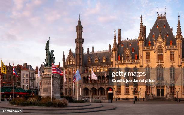 provincial court, monument jan breydel markt, bruges, flanders, belgium - market square stock pictures, royalty-free photos & images