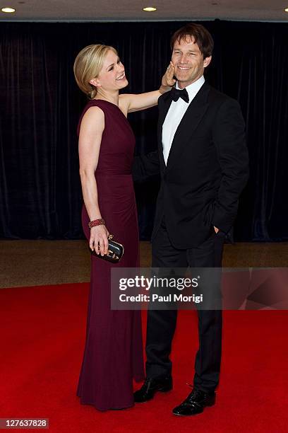 Actress Anna Paquin and her husband, actor Stephen Moyer, arrive at the 2011 White House Correspondents' Association Dinner at the Washington Hilton...