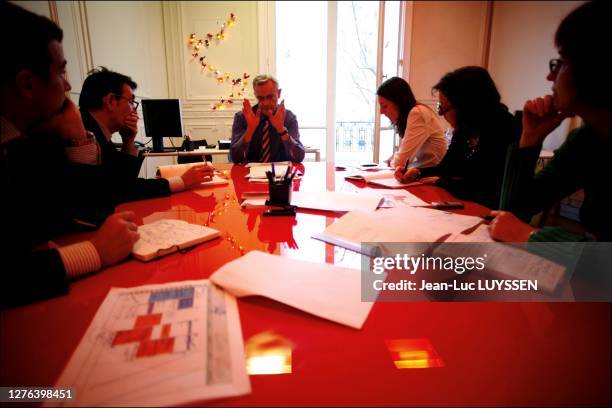 Meeting of press staff: Jean Louis Bianco , Camille Putois , Dominique Bouissou, Agnes Longueville, Benoit Pichard, Claude Torrecilla.