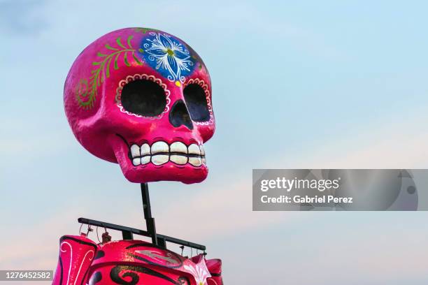 a day of the dead skeleton - mexican skull stock pictures, royalty-free photos & images