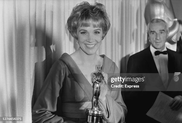 English actress and singer Julie Andrews presents the award for Best Actor at the 38th Academy Awards in Santa Monica, California, 18th April 1966.