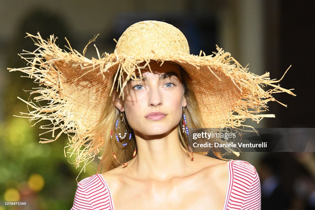 Etro - Runway - Milan Fashion Week Spring/Summer 2021