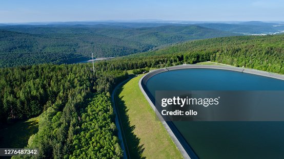 Reservoir, opslagbekken van pomp-opslaginstallatie Reservoir, opslagbekken van pomp-opslaginstallatie