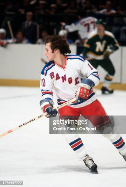 Ron Duguay of the New York Rangers skates against the Minnesota North Stars during an NHL Hockey game circa 1979 at Madison Square Garden in the...