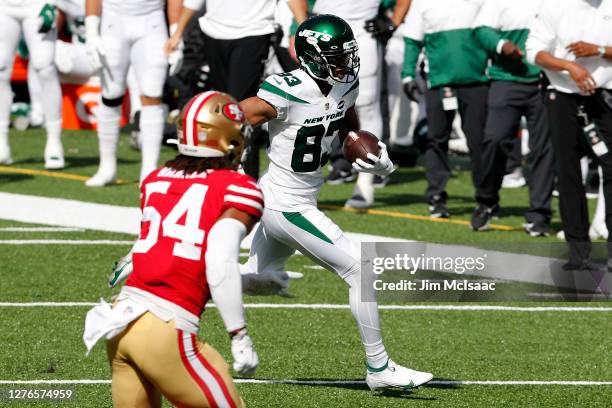 Josh Malone of the New York Jets in action against the San Francisco 49ers at MetLife Stadium on September 20, 2020 in East Rutherford, New Jersey....
