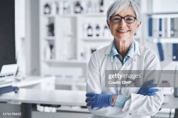 science and technology has vividly improved life - woman finding grey hair stock pictures, royalty-free photos & images