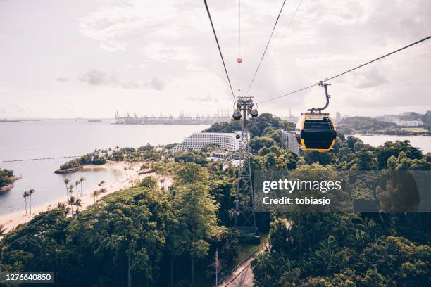 isla sentosa singapur - isla de sentosa fotografías e imágenes de stock