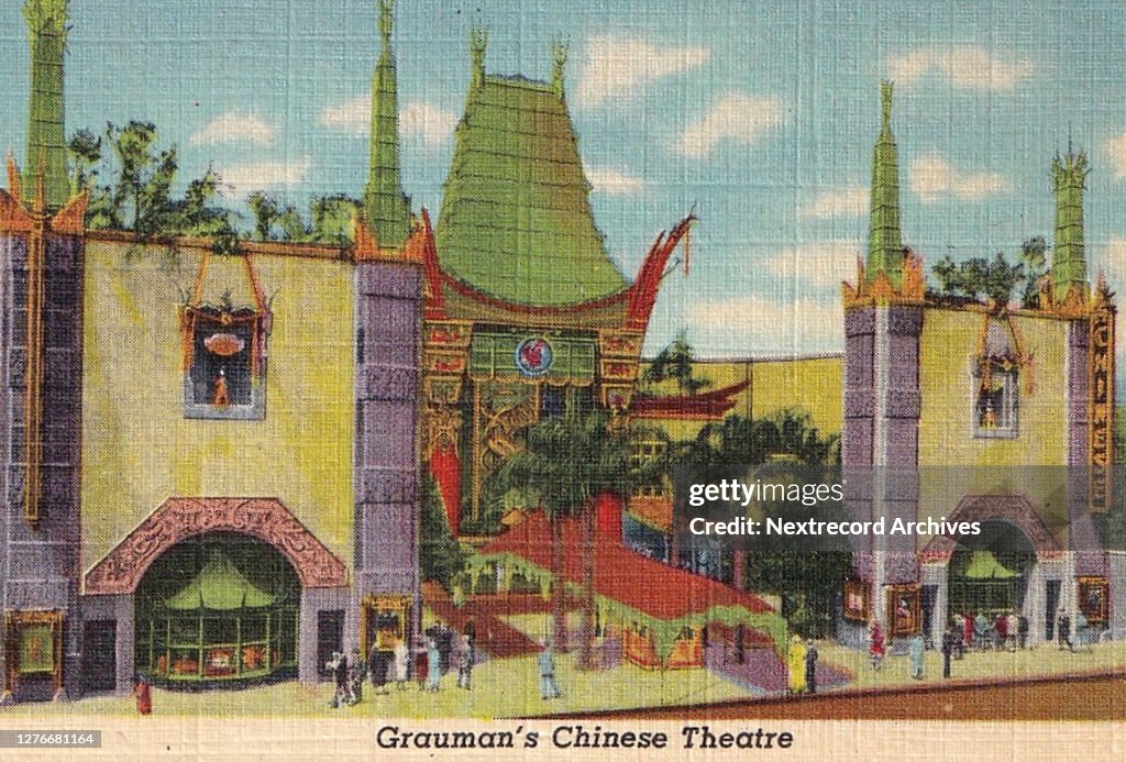 Vintage souvenir postcard, Gauman's Chinese Theater, Los Angeles Souvenir Views series, 1940