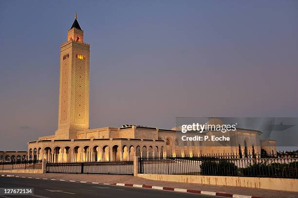 minaret of the mosque el abidine - mosque of tunis stock pictures, royalty-free photos & images