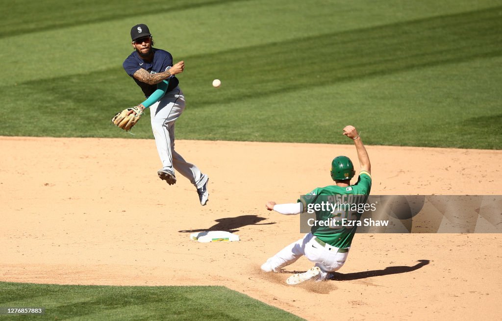Seattle Mariners v Oakland Athletics - Game One