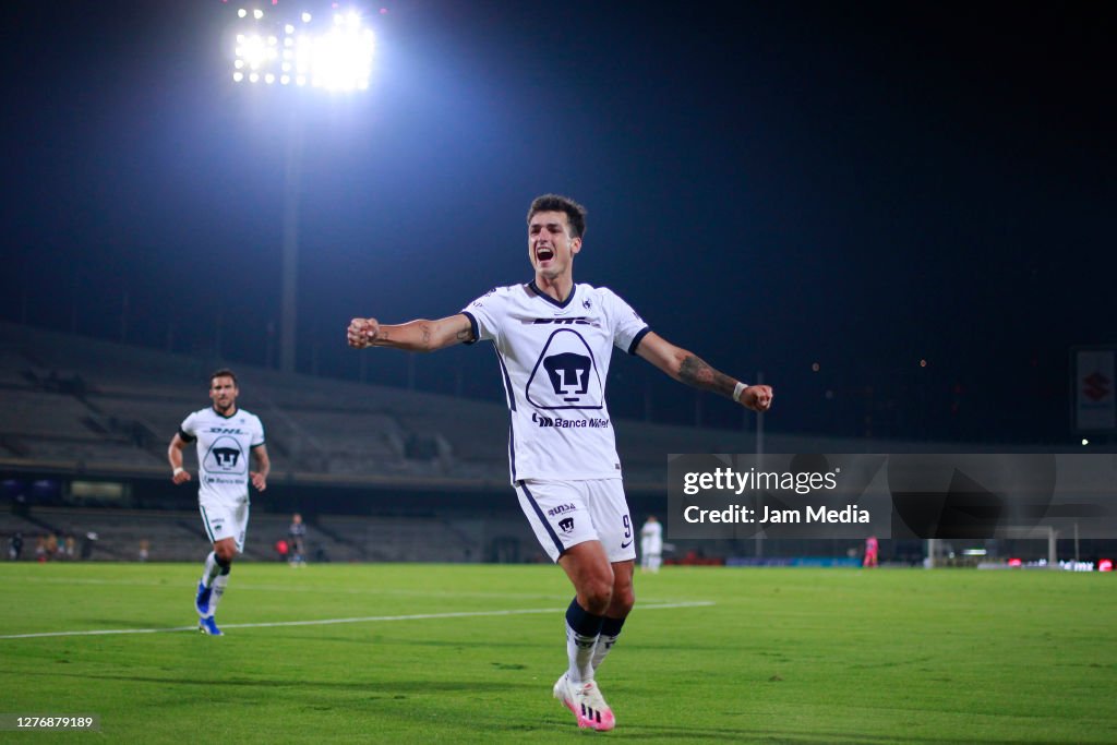 Pumas UNAM v Necaxa - Torneo Guard1anes 2020 Liga MX