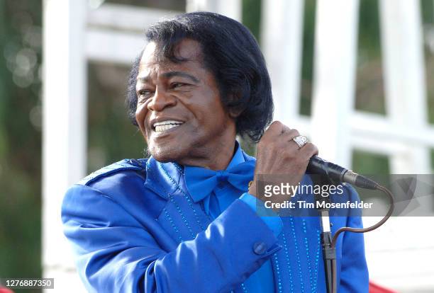 James Brown performs at "Fogg Fest" at Fort Mason on August 20, 2006 in San Francisco, California.