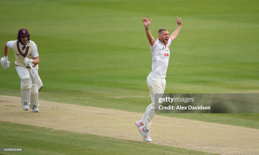 Somerset v Essex - Bob Willis Trophy Final: Day 5