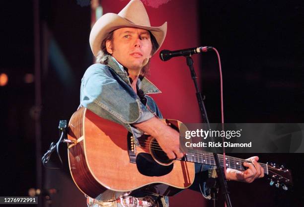 Dwight Yoakam performs at The OMNI Coliseum in Atlanta Georgia, June 11, 1994 (Photo by Rick Diamond/Getty Images