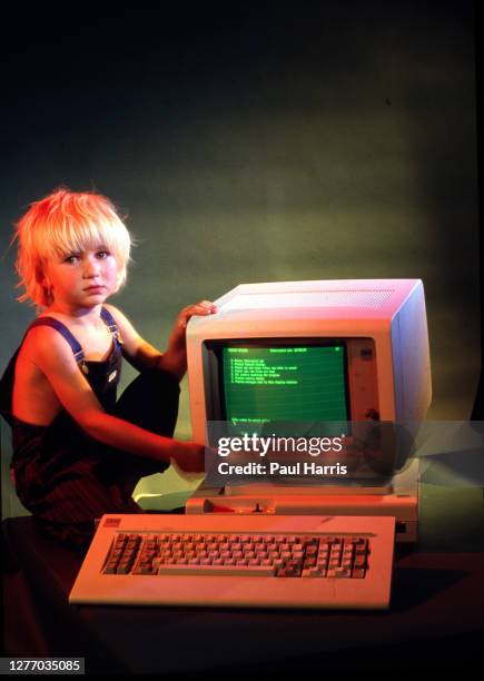 Genius sperm baby Doron Blake in 1986 when 4 years old, he had been using computers since he was 2, Doron came from sperm supplied by Dr Robert...