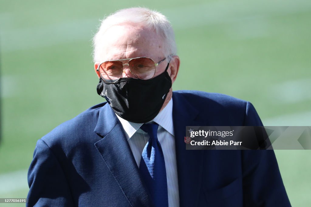 Dallas Cowboys v Seattle Seahawks