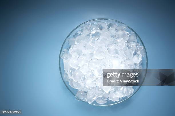 ice - washing tub stockfoto's en -beelden
