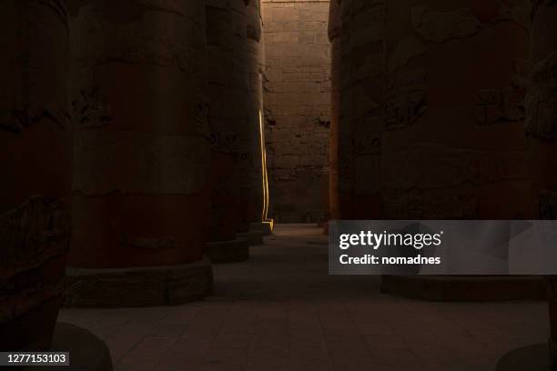 karnak temple complex of ancient egypt - sandstone wall stock pictures, royalty-free photos & images