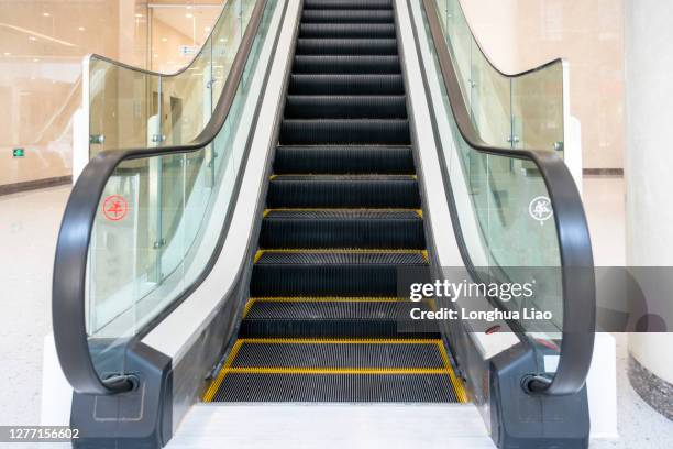 front view of escalator - escalators stock pictures, royalty-free photos & images