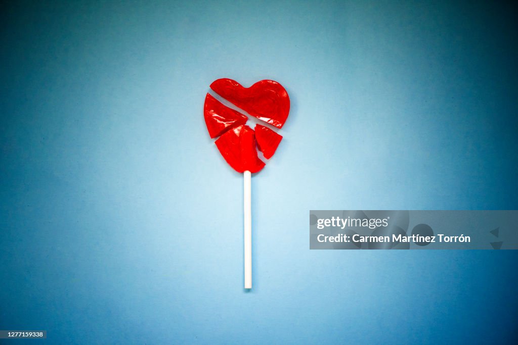 Broken heart shape lollipop