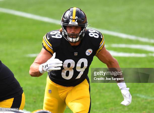 Vance McDonald of the Pittsburgh Steelers in action during the game against the Houston Texans at Heinz Field on September 27, 2020 in Pittsburgh,...