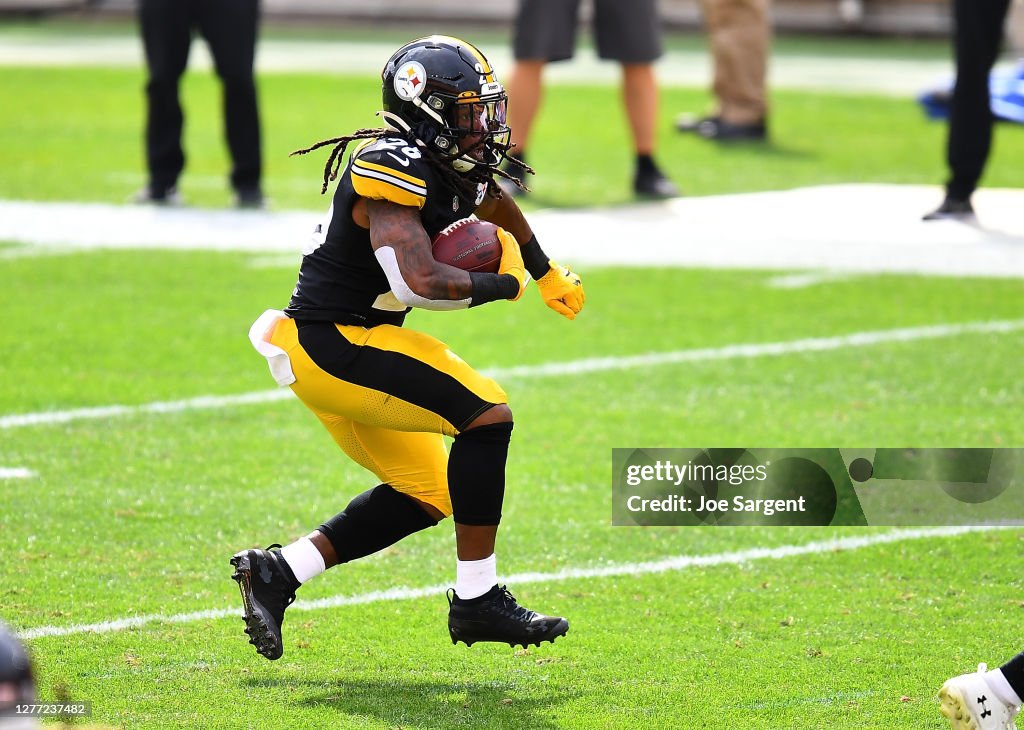 Houston Texans v Pittsburgh Steelers