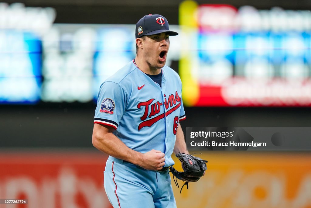 Cincinnati Reds v Minnesota Twins