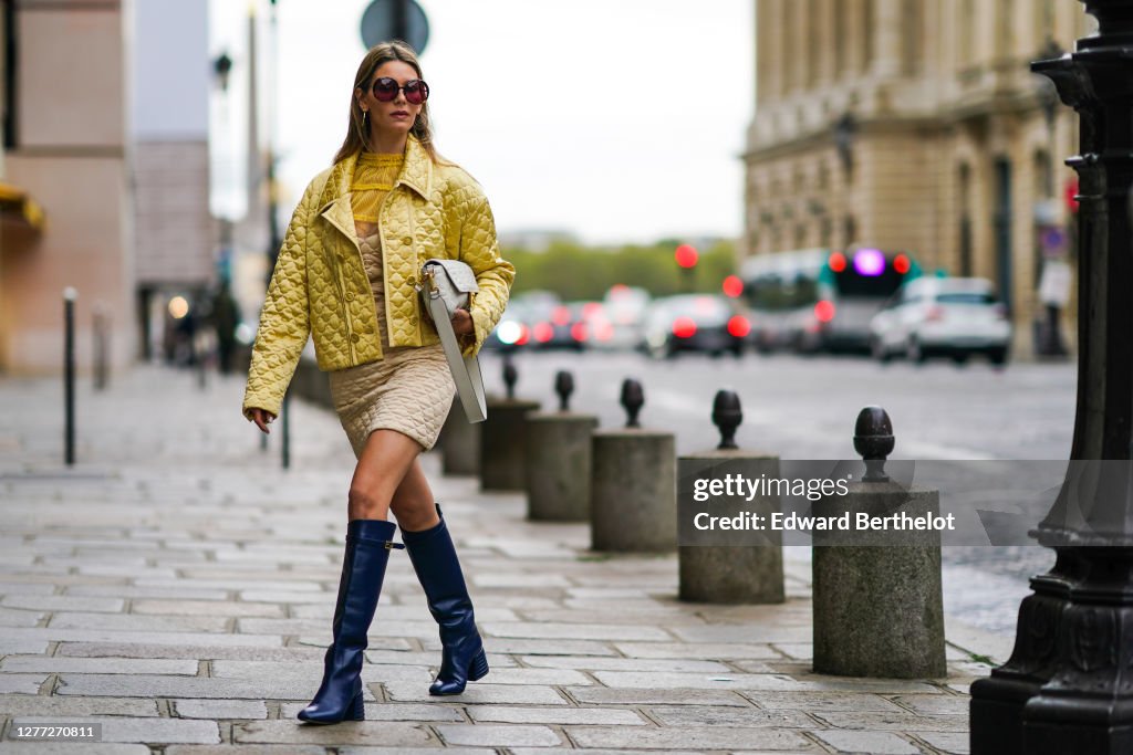 Street Style At Paris Fashion Week - Womenswear Spring Summer 2021 : Day One