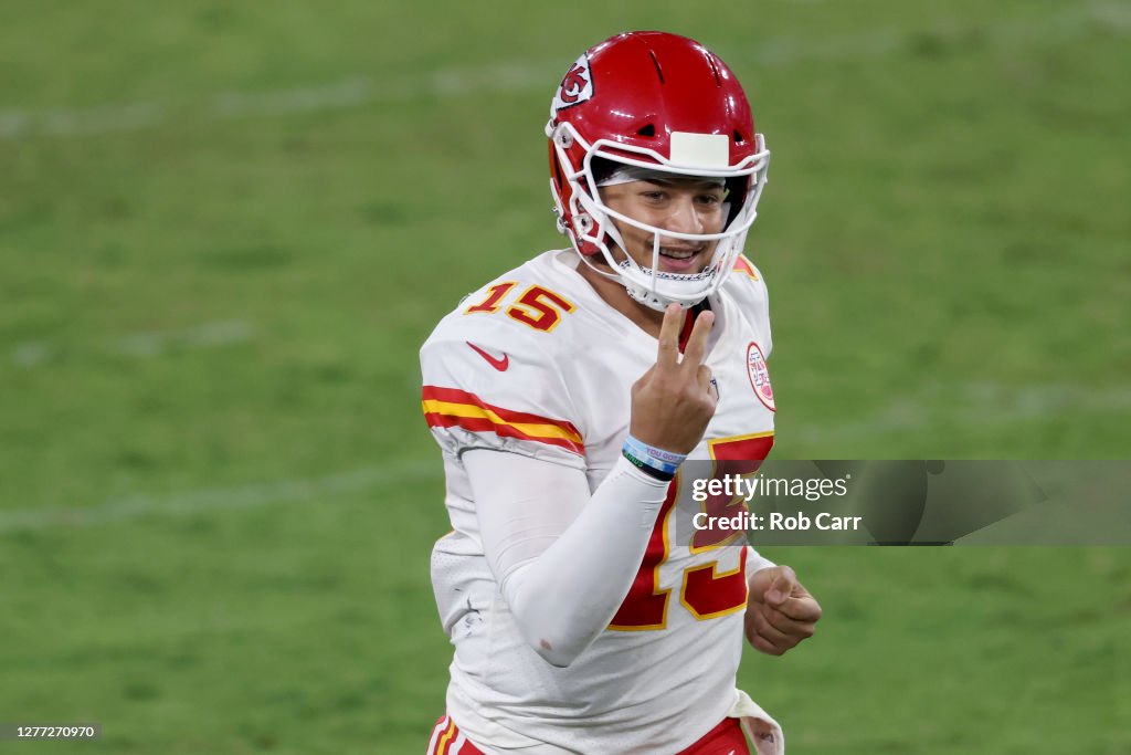 Kansas City Chiefs v Baltimore Ravens