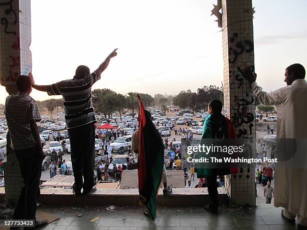 Aziziya 73 Bab Al Aziziya Compound Stock Photos, High-Res Pictures, and Images ...