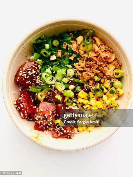 spicy tuna poke bowl - salad bowl stock pictures, royalty-free photos & images