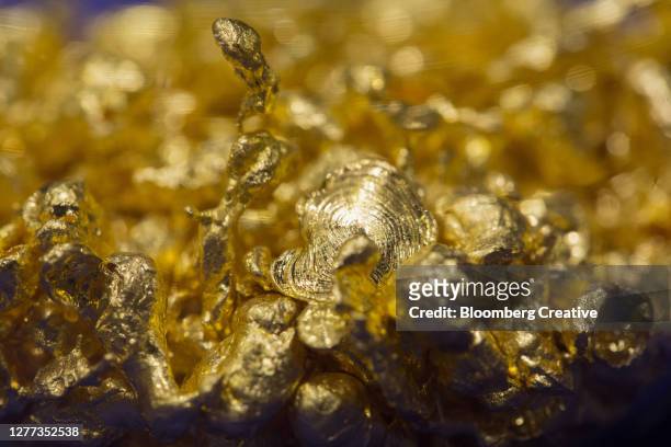 gold grain - metal ore stock pictures, royalty-free photos & images