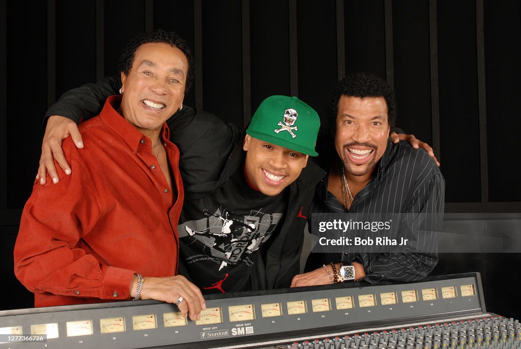 Smokey Robinson Chris Brown Lionel Ritchie at Grammy Awards